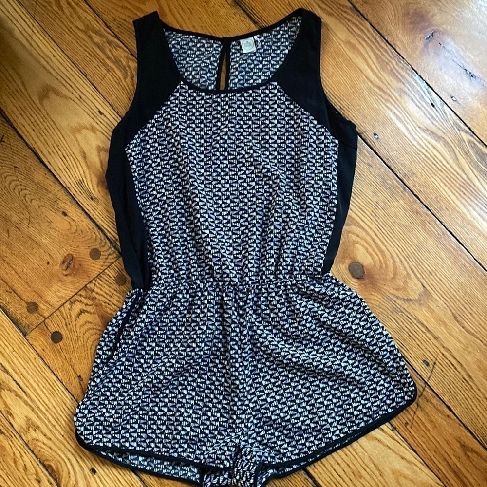 Paper Crane Black and White Abstract Pattern Tank Romper